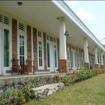 Green Sentul Indah Hotel And Resort Tjiteureup Buitenkant foto